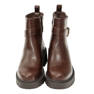 Stivaletti in simil pelle con fondo in gomma