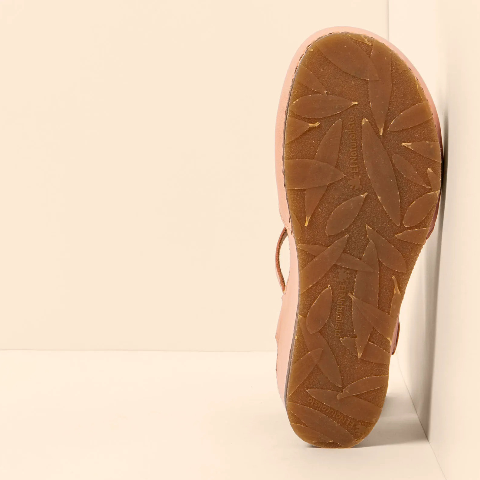 Sandalia de cuña N5850 SOFT NAPPA SALMON / PICUAL color Salmon