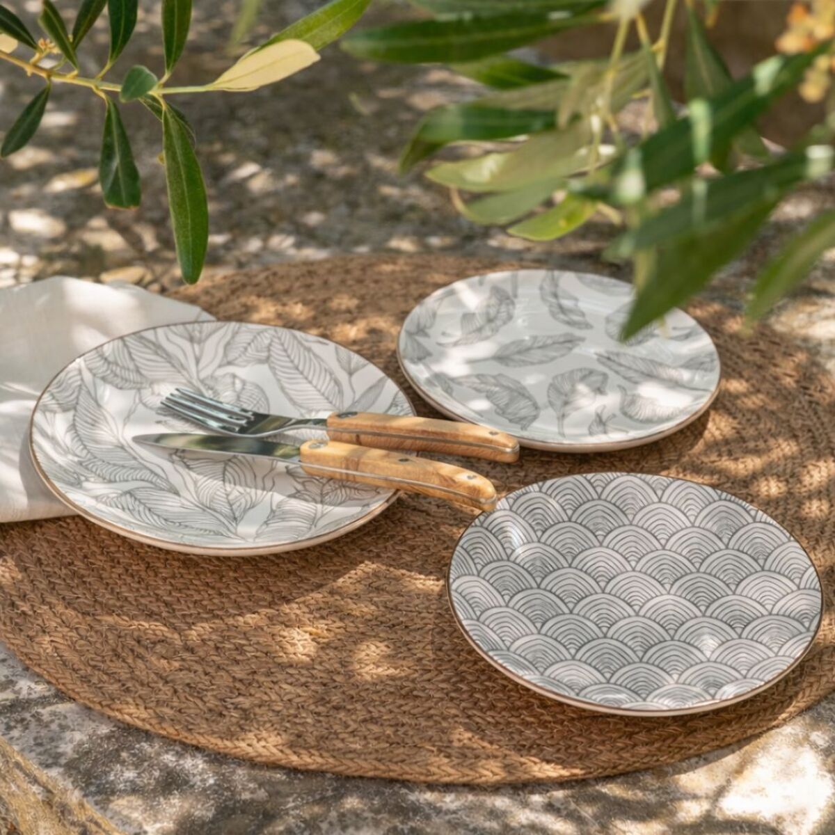 Lot de 6 petites assiettes à dessert, SASEBO