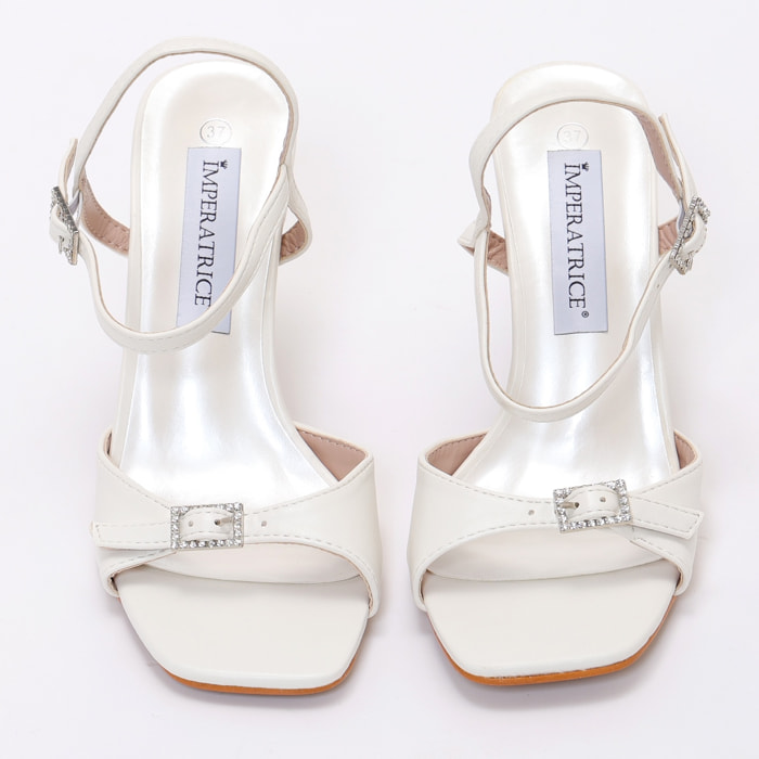 Sandali in simil pelle con tacco e dettaglio fibbia strass