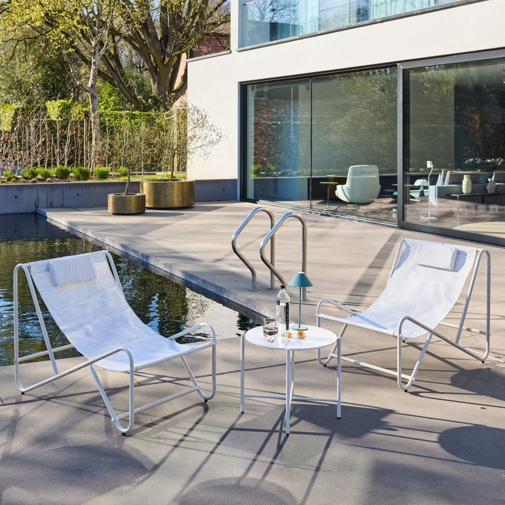 Set de 2 fauteuils relax avec table ronde en acier SALINA