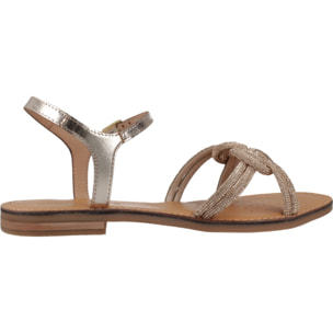 Sandalias Mujer de la marca GEOX  modelo D MADDALUSIAC ORO