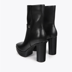 Stivaletto con zeppa effetto suede