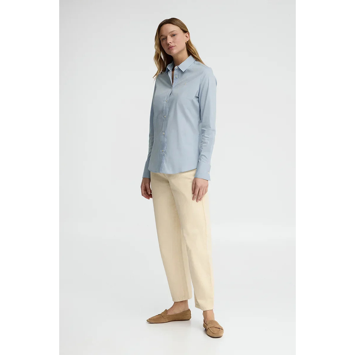 Camicia in popeline azzurra con ricamo Rigby Go