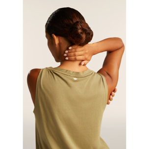 Canotta con fondo svasato e grafica con borchie