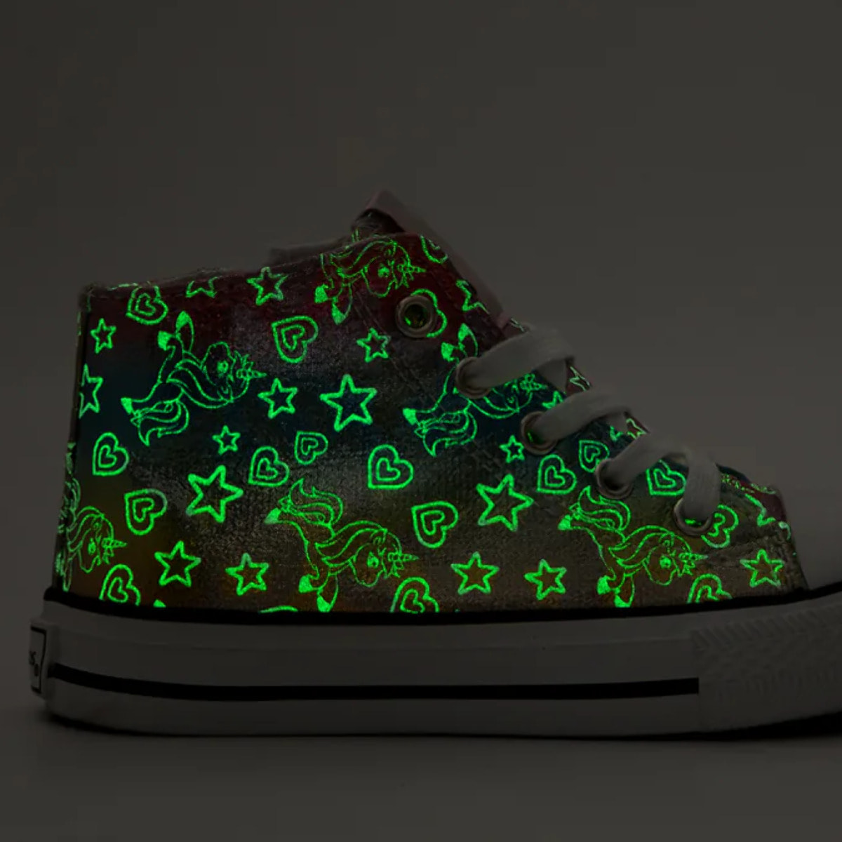 Sneakers alte multicolor che si illuminano al buio