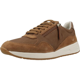 Sneakers de  Mujer de la marca GEOX  modelo D ILDE MARRON