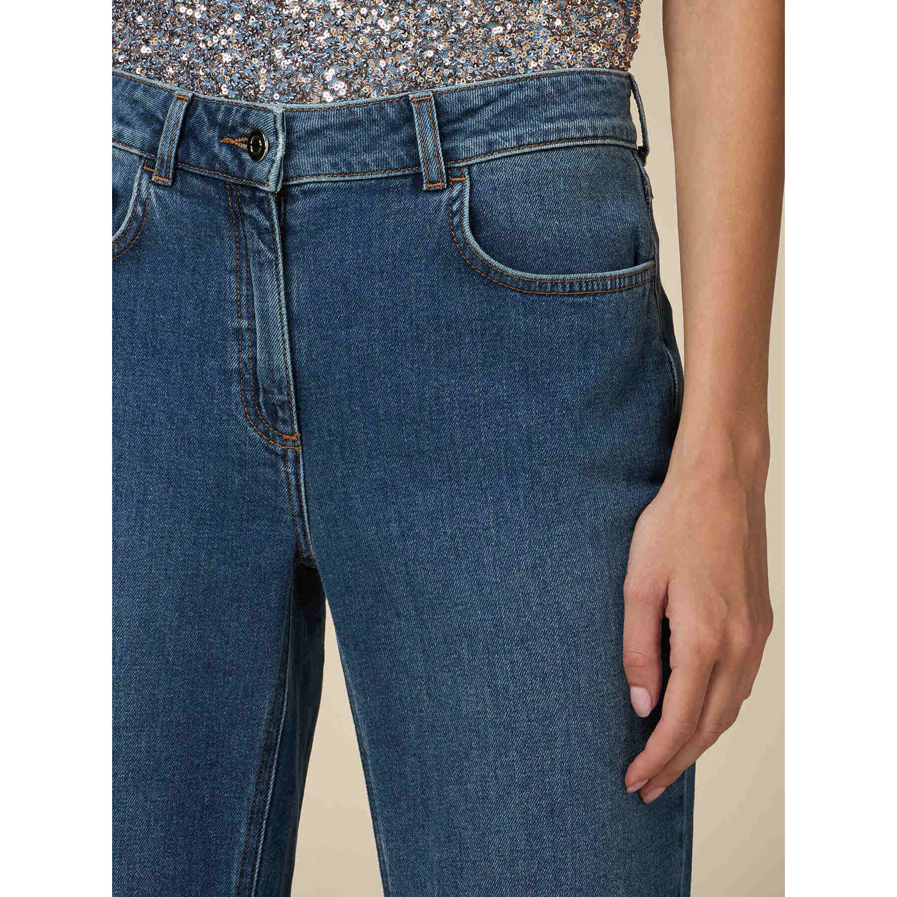 Oltre - Cropped jeans with turn-up and studs - Azul