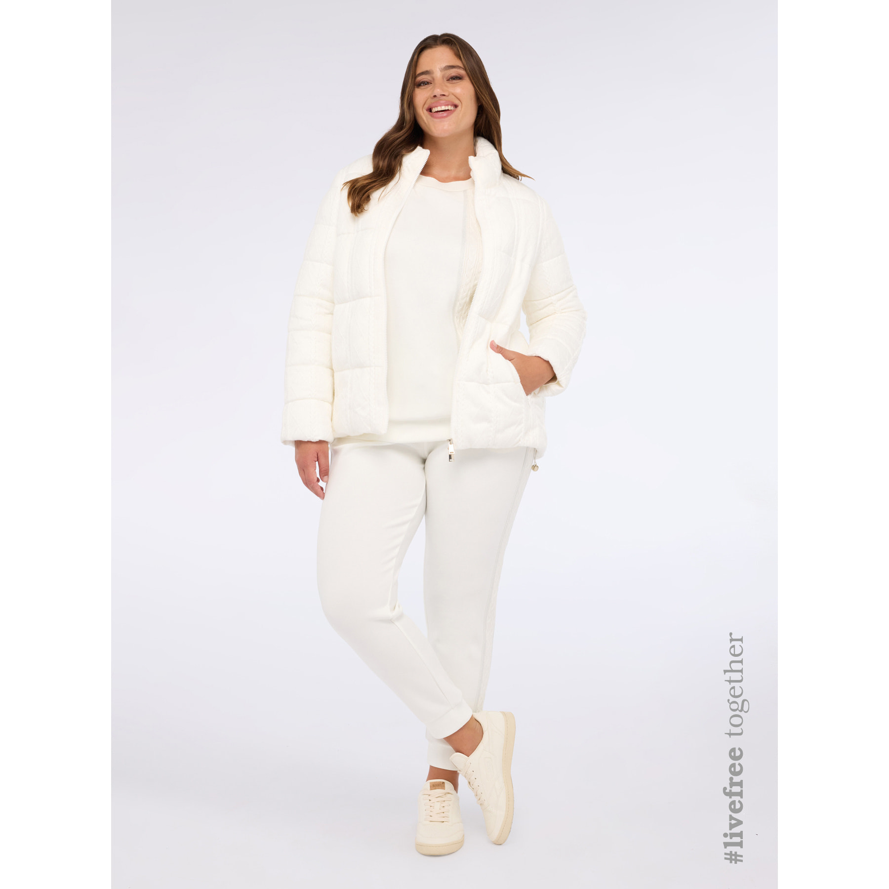 Fiorella Rubino - Piumino in maglia lavorata - Bianco