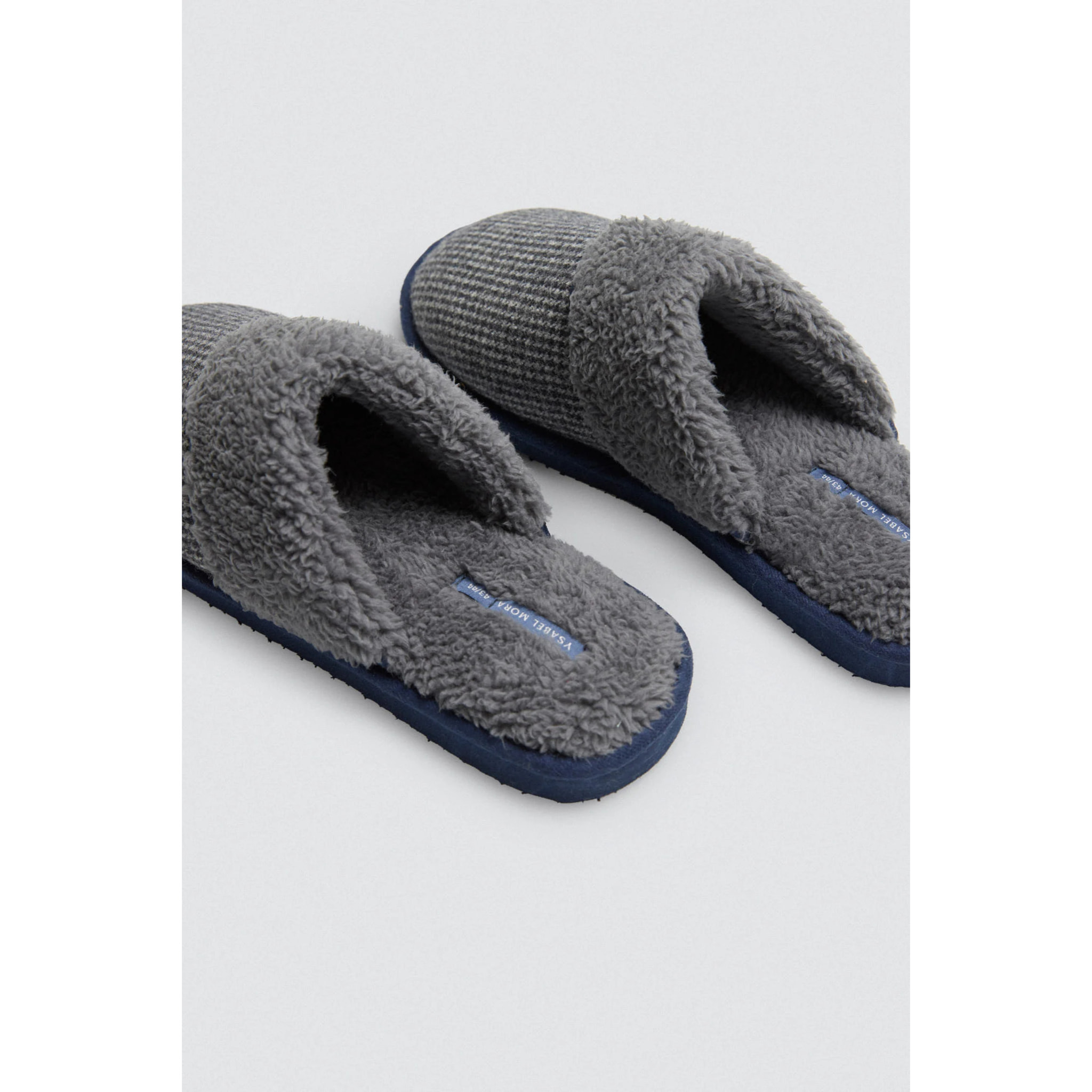 Pantofole da casa con pelle di pecora