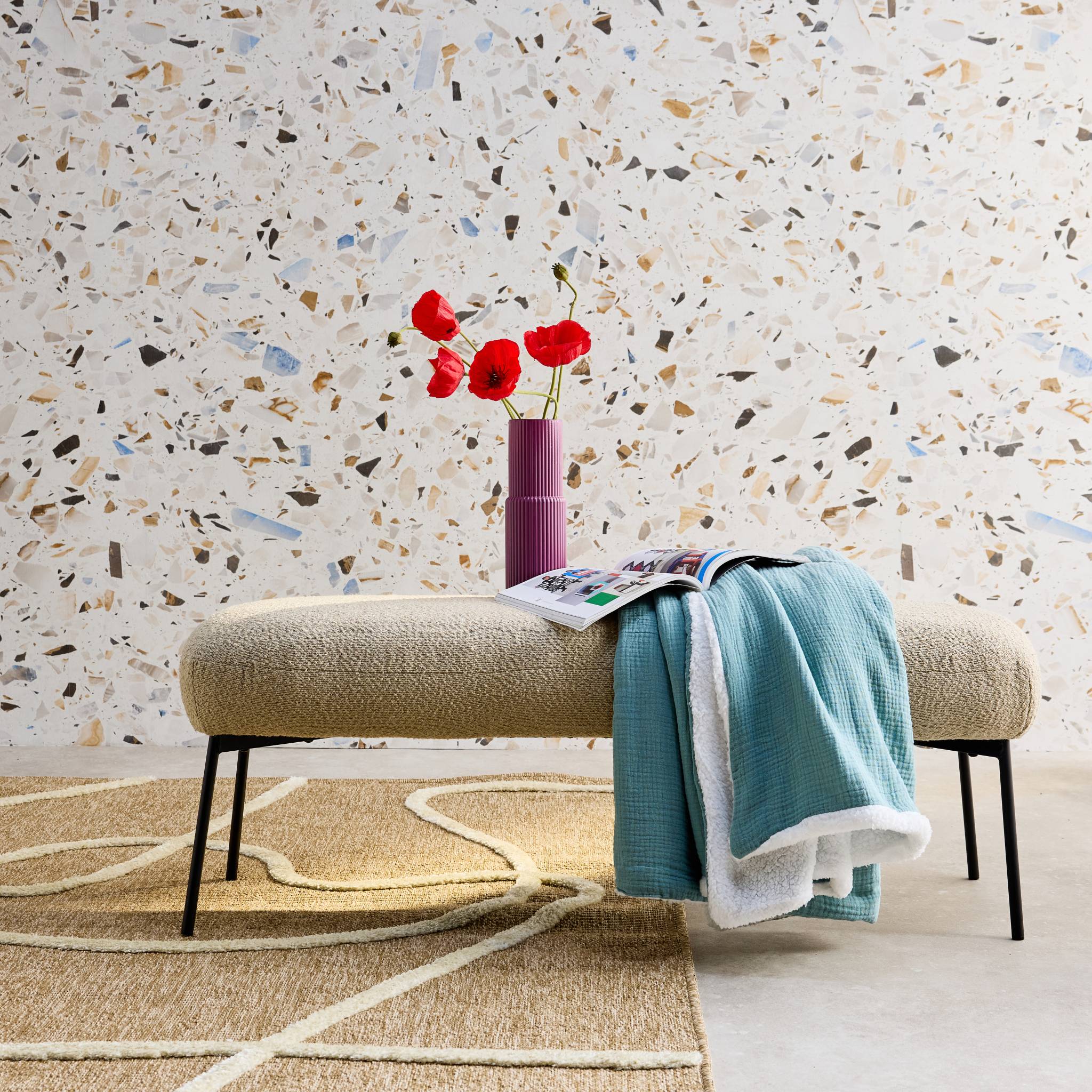 Plaid sherpa et gaze de coton 130 x 170 cm vert amande. ALIX. bi-matière