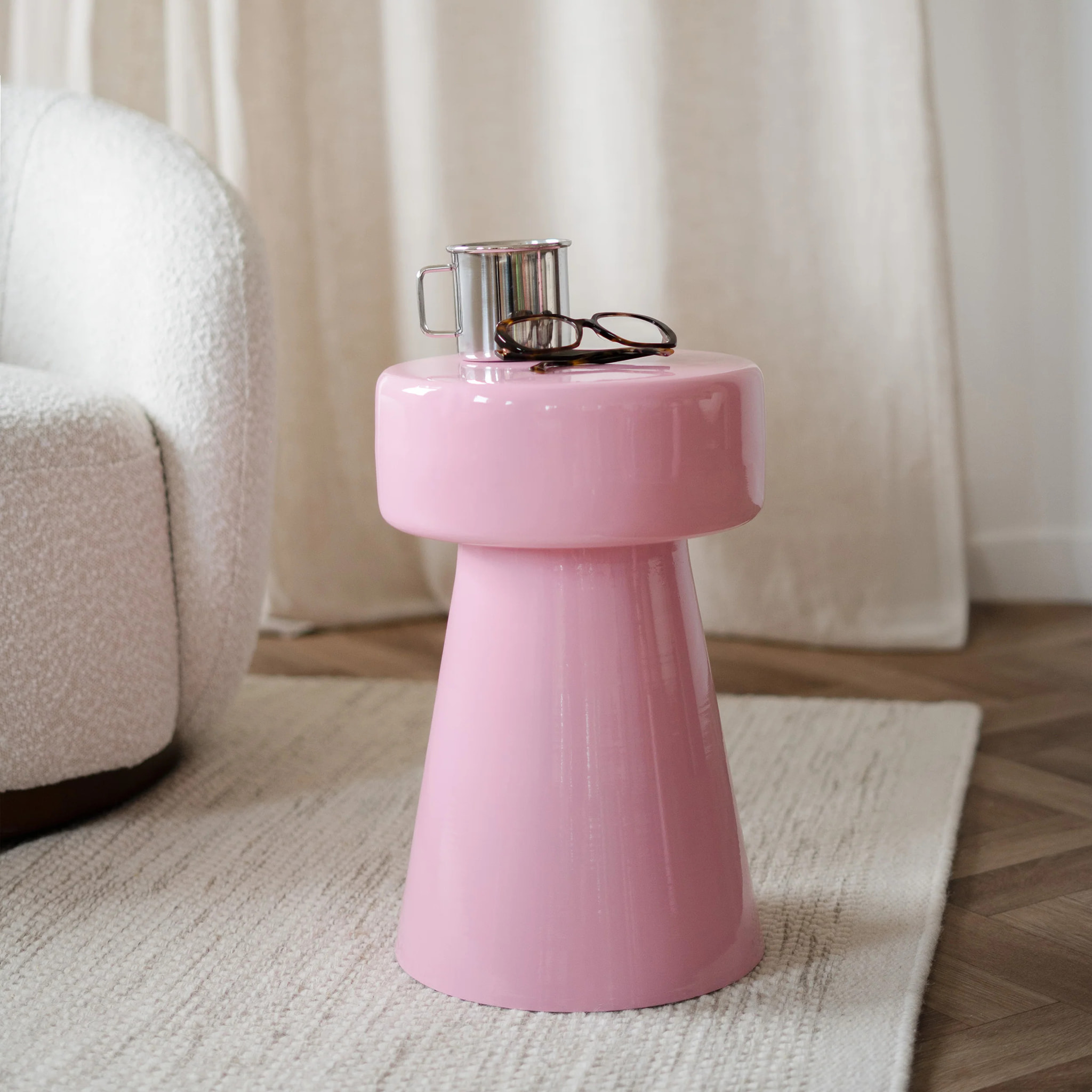 Table d'appoint ronde en métal rose D30 cm - Athéna