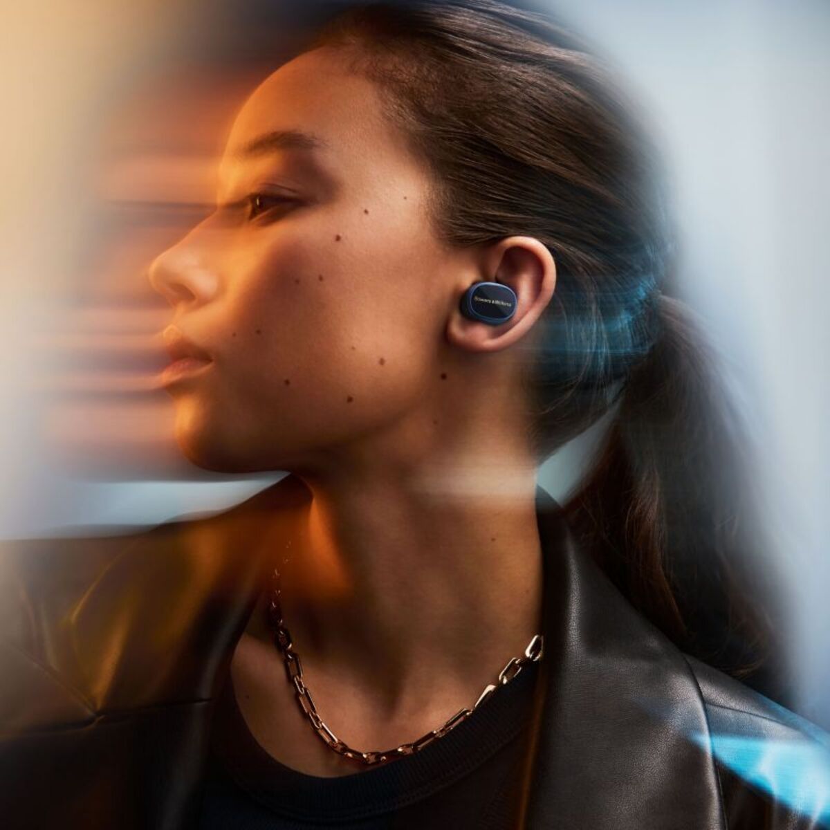Ecouteurs BOWERS AND WILKINS Pi8 Bleu