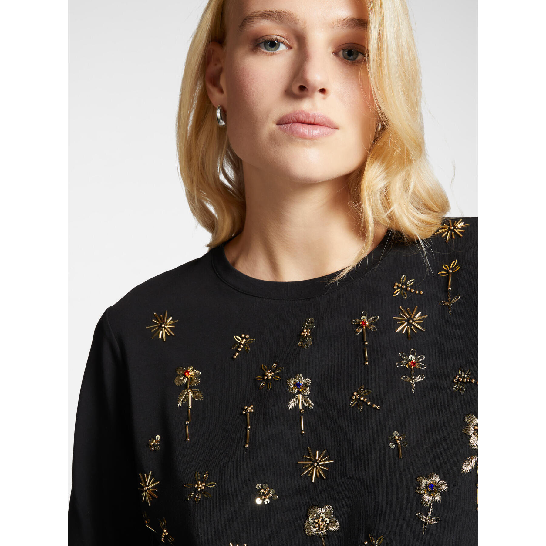 Elena Mirò - Camiseta con bordado floral - Negro