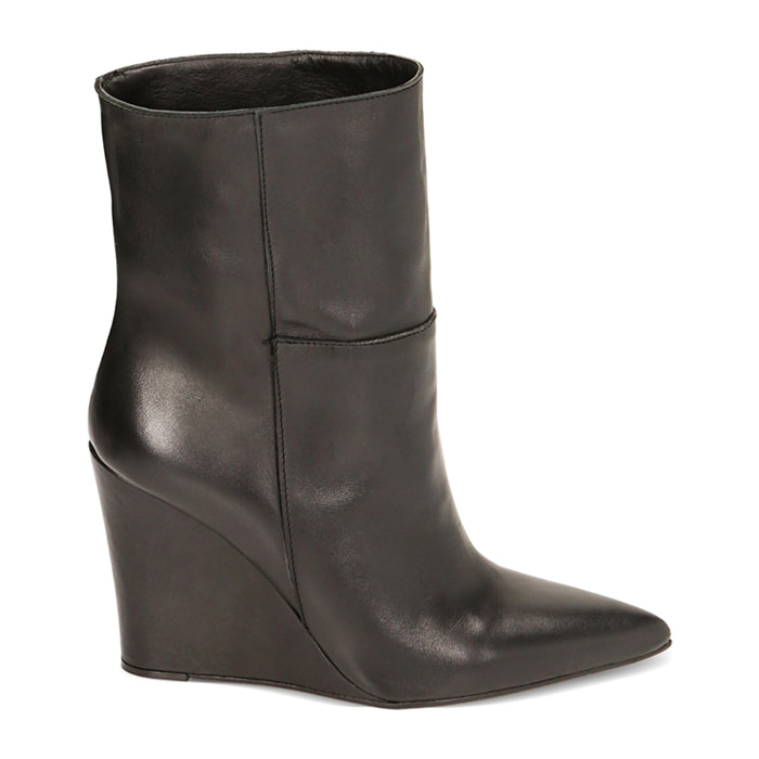 Stivaletti neri in pelle, zeppa 9,5 cm