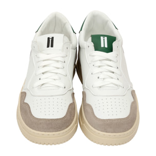 Sneakers in pelle con inserti in camoscio