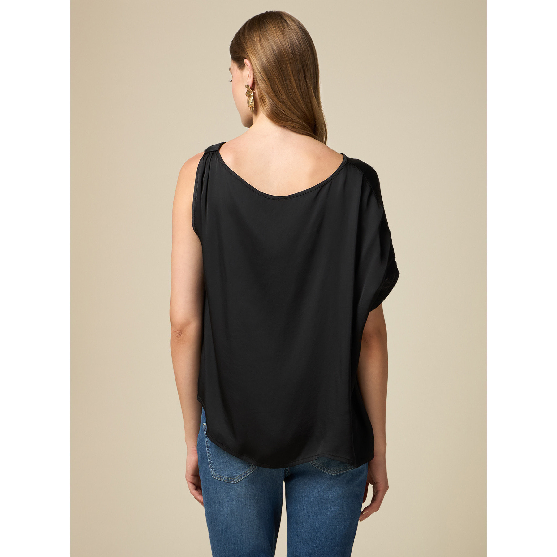 Oltre - Blusa asimétrica de raso - Negro