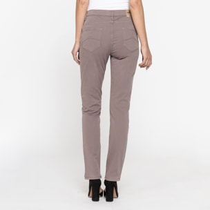 PANTALONE IN GABARDINA MOD.753 . Vita alta e gamba confortevole.