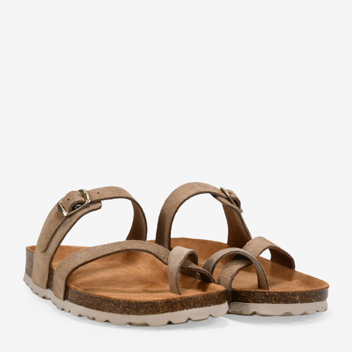 Sandalias de dedo arena en piel con suela de corcho