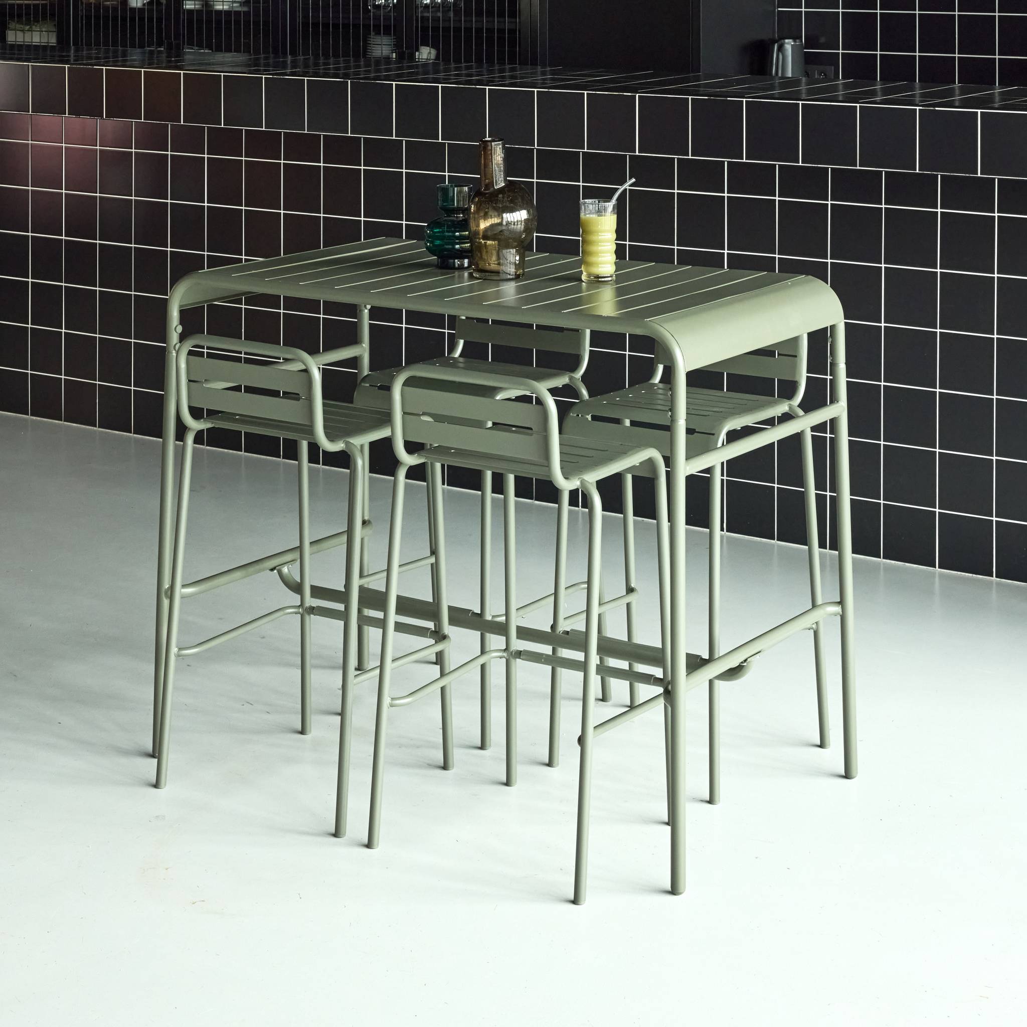 Table haute de jardin acier + 4 assises AMÉLIA