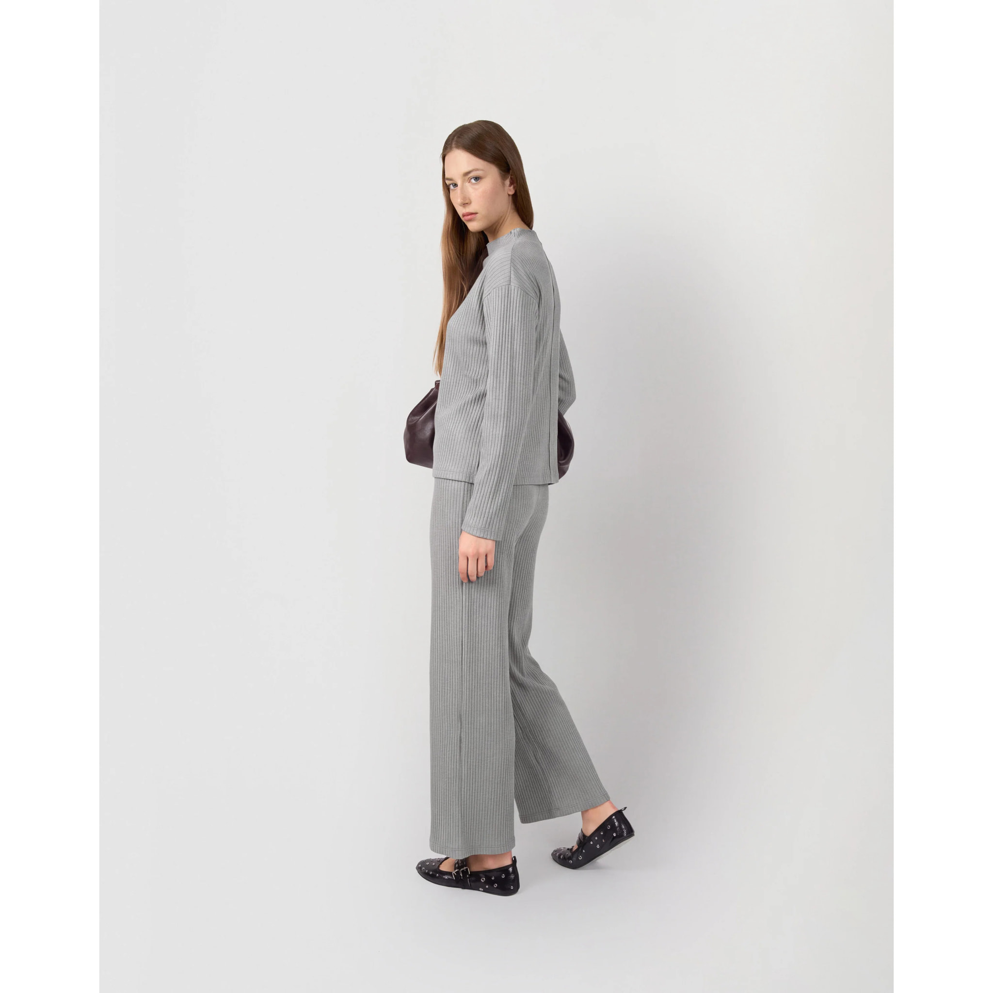 Set maglia pantaloni a coste grigio chiaro