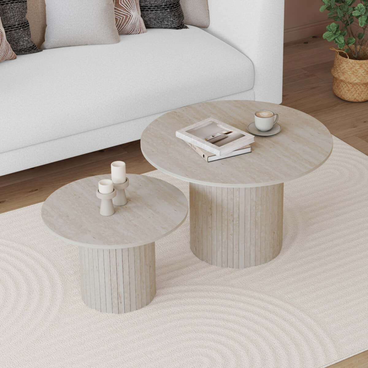 Tables basses rondes gigognes Alvar effet travertin et pieds lattes - lot de 2