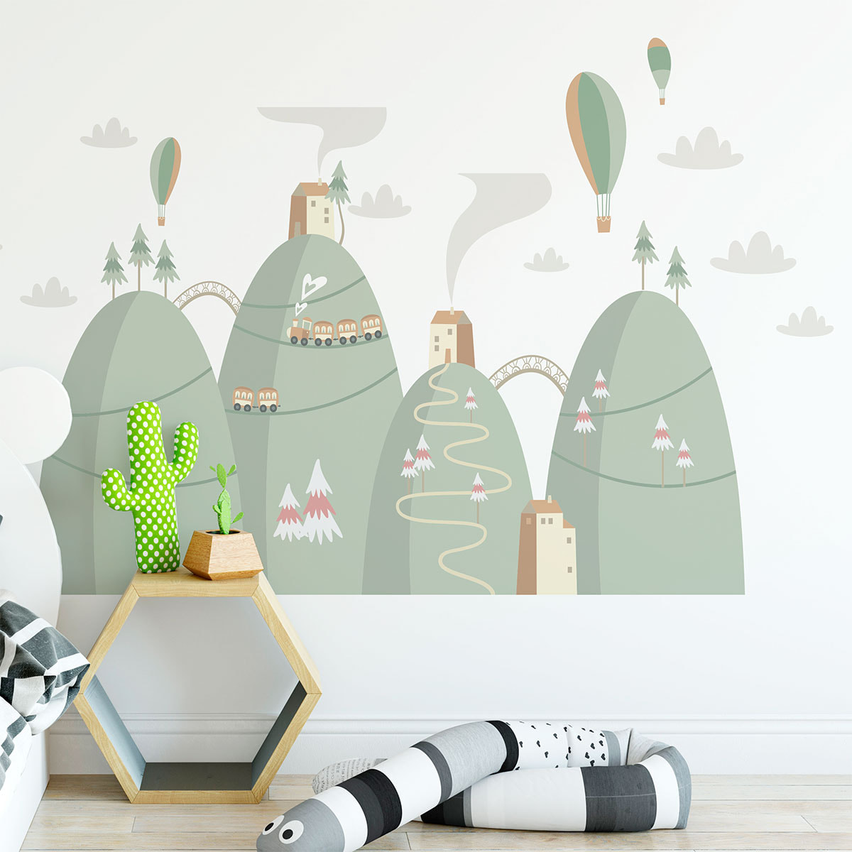 Stickers muraux enfants - Décoration chambre bébé - Autocollant Sticker mural géant enfant montagnes scandinaves MONTGOLFIÈRES DANS LA VILLE