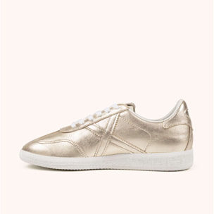 Zapatilla casual en piel metalizada oro con suela blanca MUNICH BARRU 225