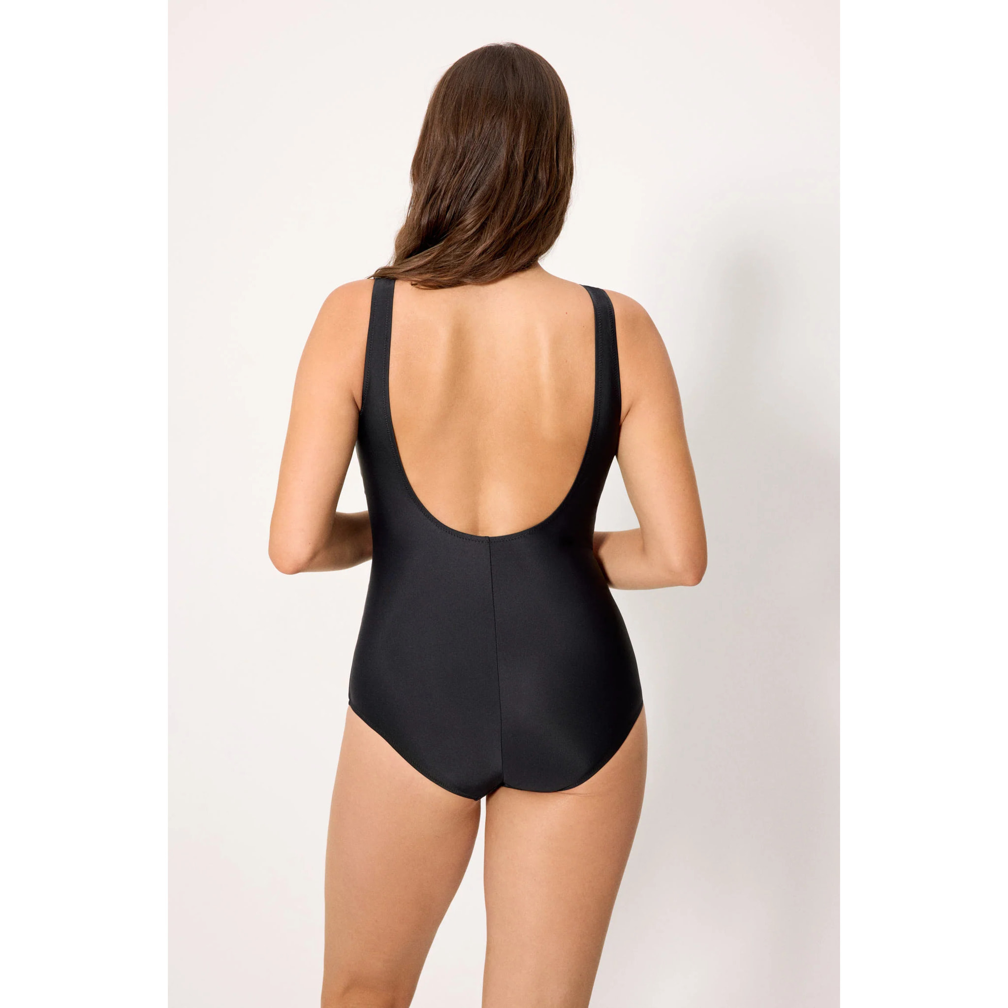 Costume da donna modellante