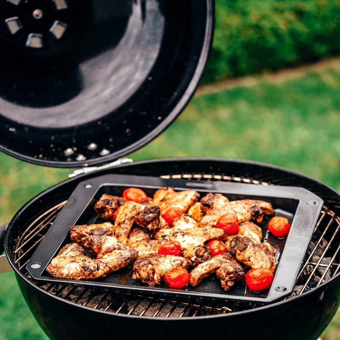 Plaque ondulée et perforée pour four et barbecue en tôle 38 x 33 cm FM Professional Barbecue