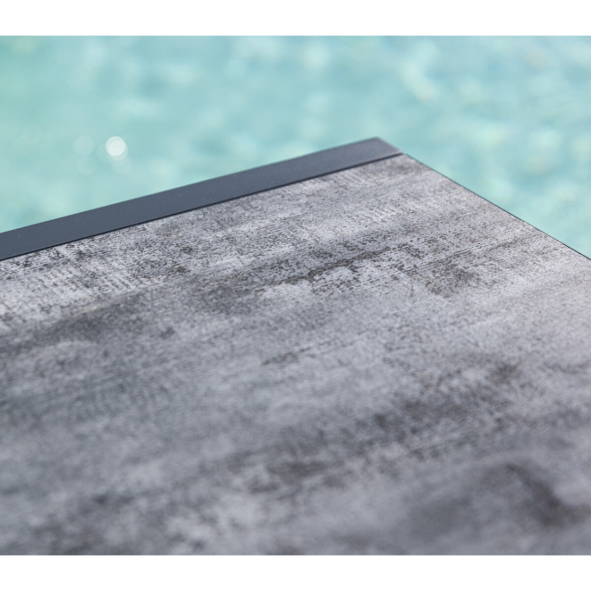 Ensemble table et chaises de jardin  - Gris Anthracite - GUETHARIZIERS ardoise