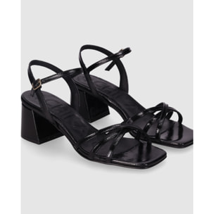 Sandalias - Negro - Tacón: 4 cm