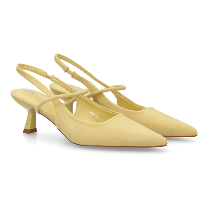 Zapatos de tacon destalonados elegantes