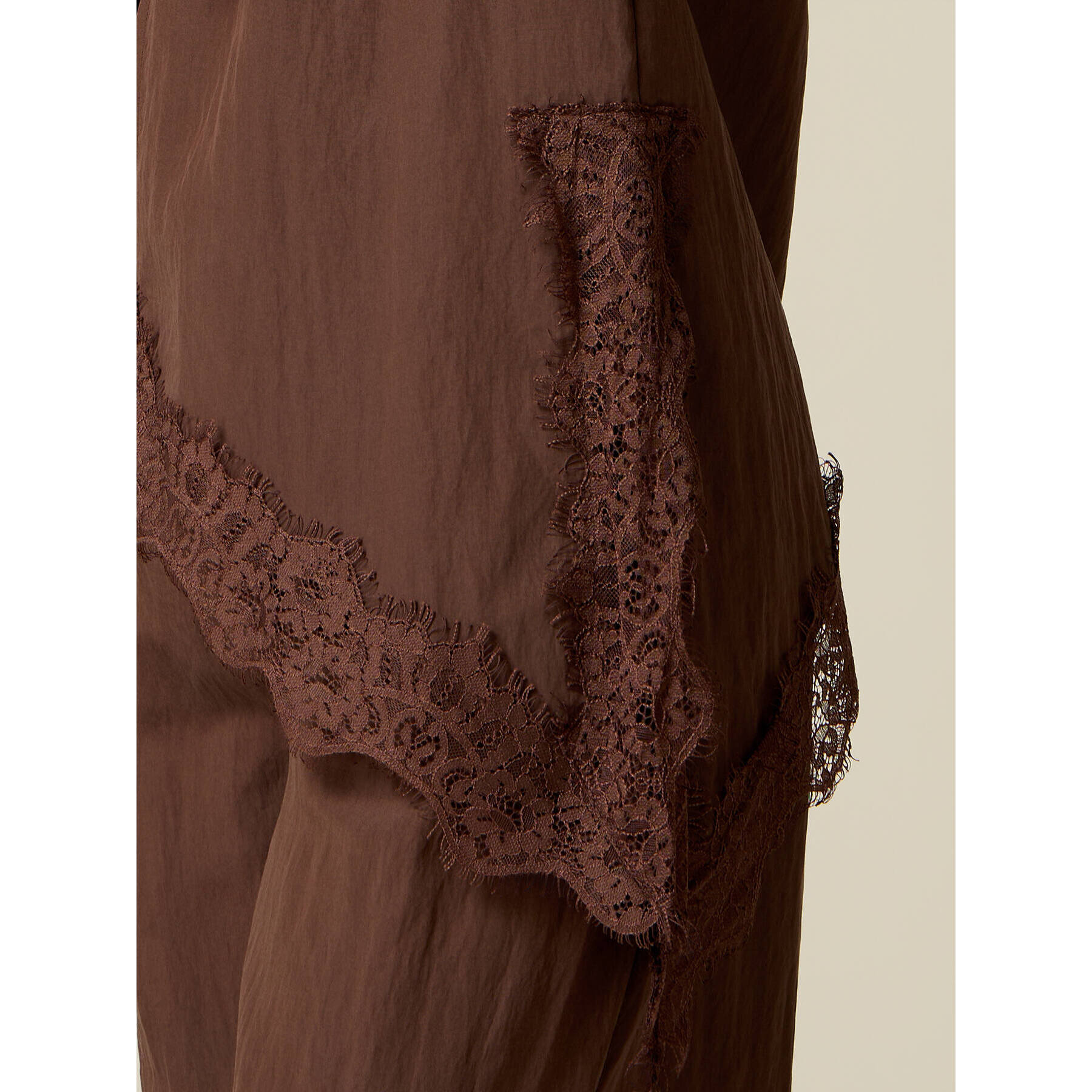 Oltre - Blusa asimmetrica con pizzo - Marrone