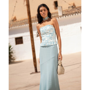 Top de mujer estilo corpiño con espalda entrelazada.