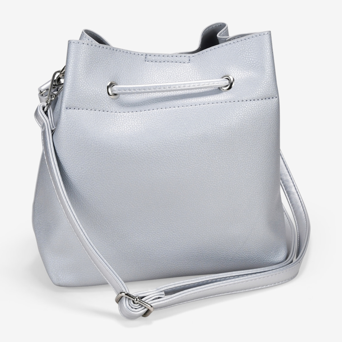 Bolso de mano plateado con asa de pañuelo
