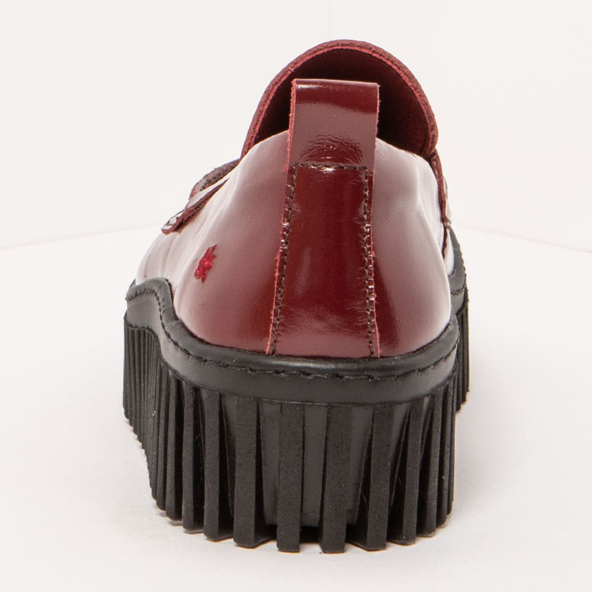 Zapatos 1530 NAPPA SHINNY BURDEOS/BRIGHTON color Burdeos