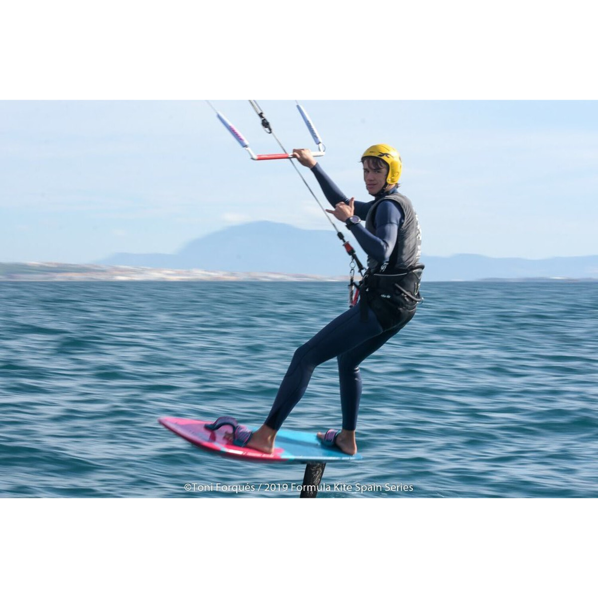 CASCOS PARA DEPORTES DE AGUA OCEAN RHINO de color Amarillo