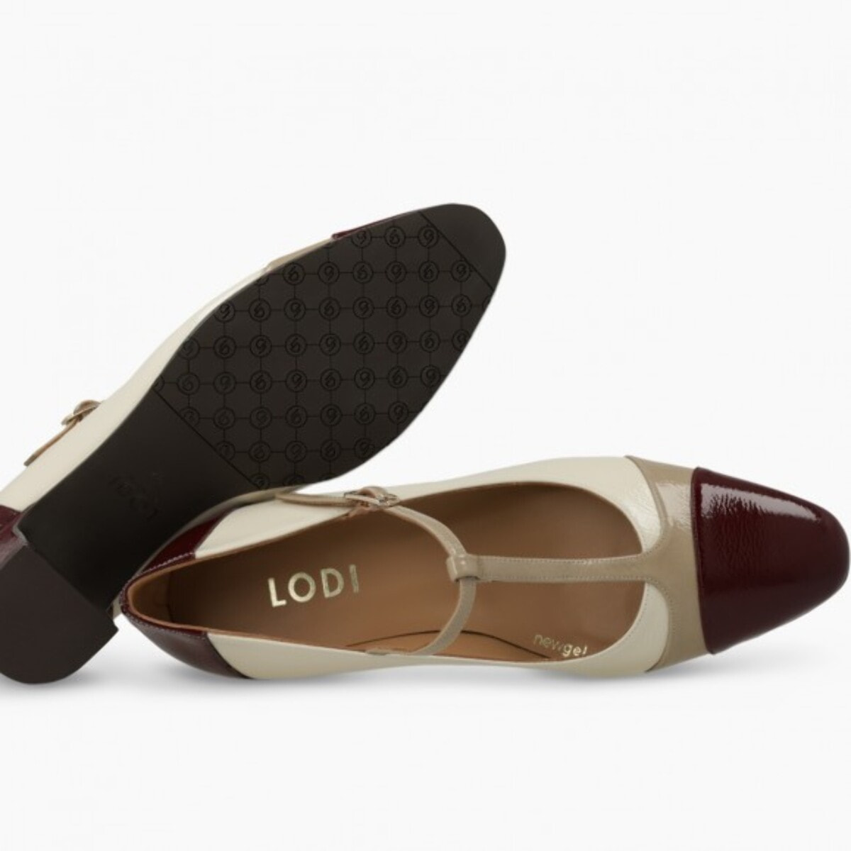 ZAPATOS DE SALÓN BEIGE RUMANIA