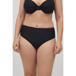 Slip bikini nero ad alta riduzione