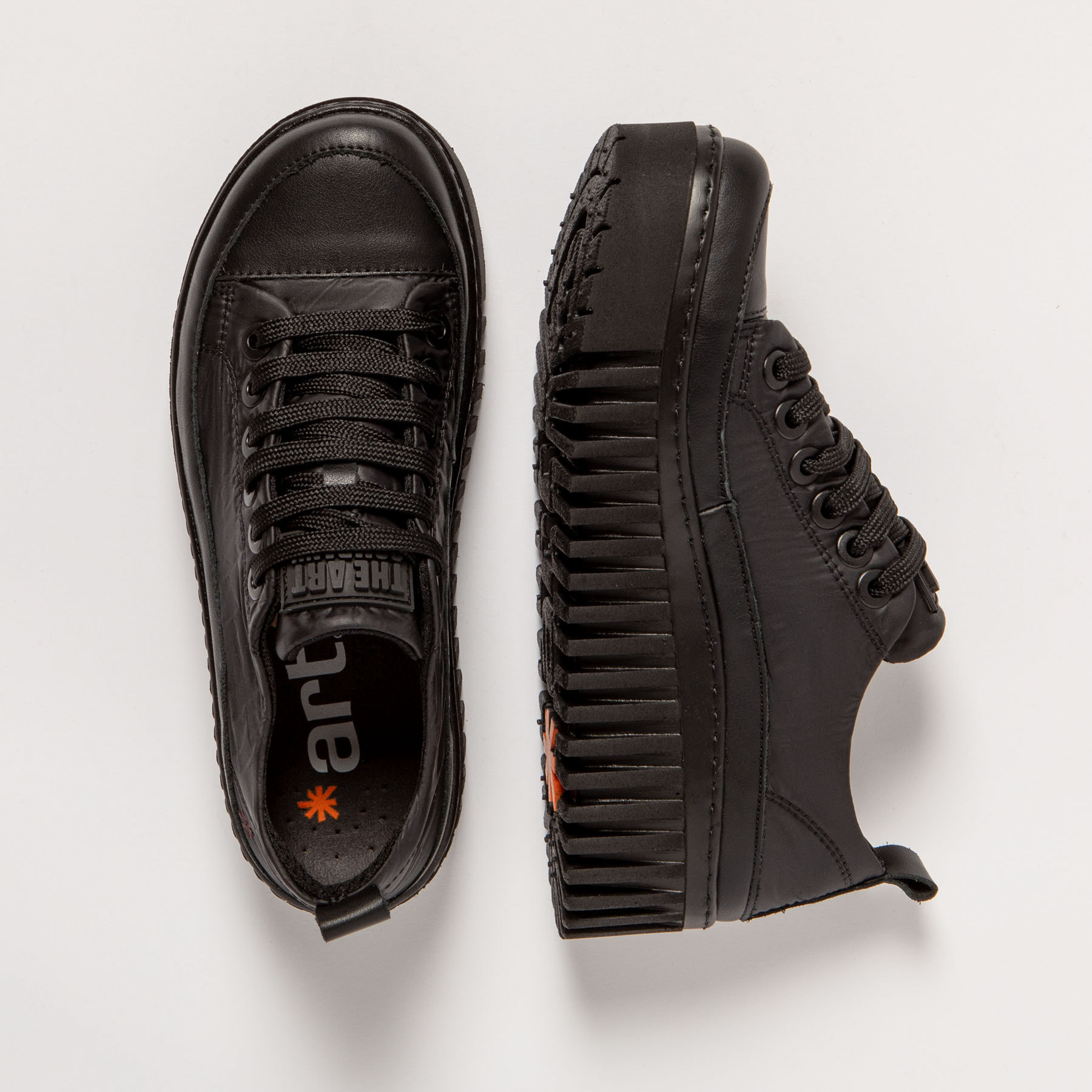 Zapatillas 1518 NYLON TOTAL BLACK/BRIGHTON color Total black