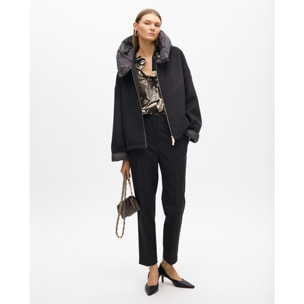 Cappotto Corto Bimateriale con Cappuccio