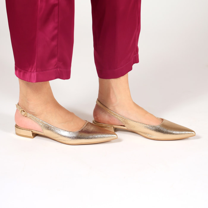 Ballerine slingback in simil pelle verniciata