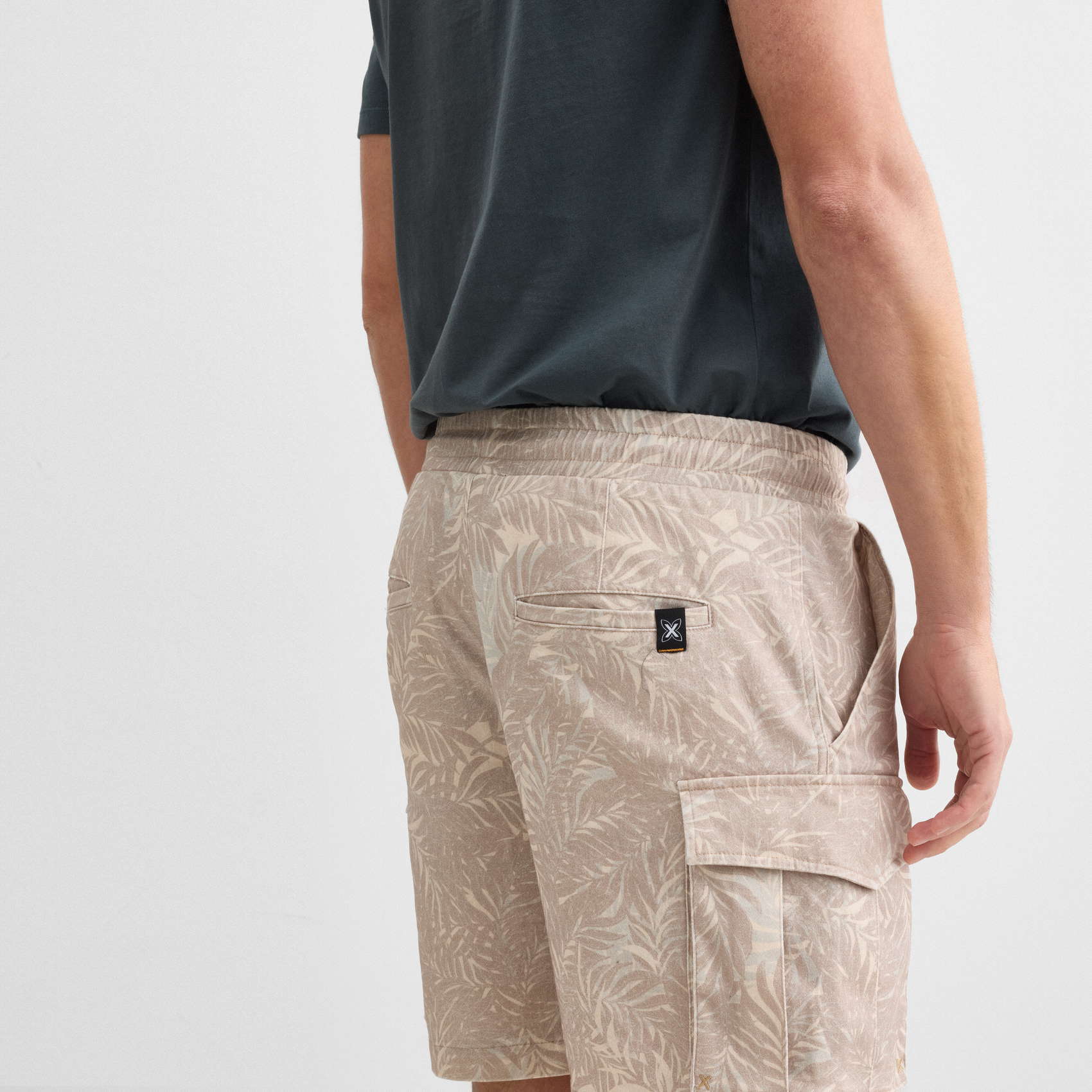 Bermuda MUNICH Tropic lifestyle de algodón-elastano camel