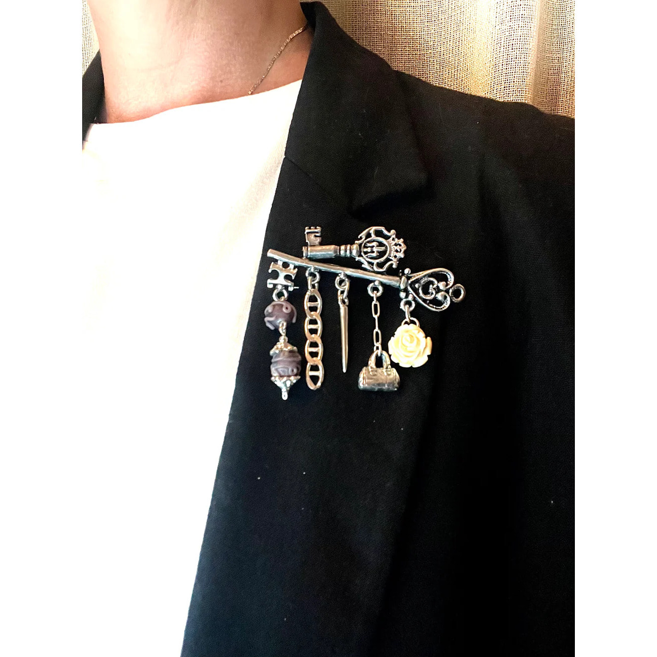 Collar largo Key Club charms pendant en plata chapado 10µ