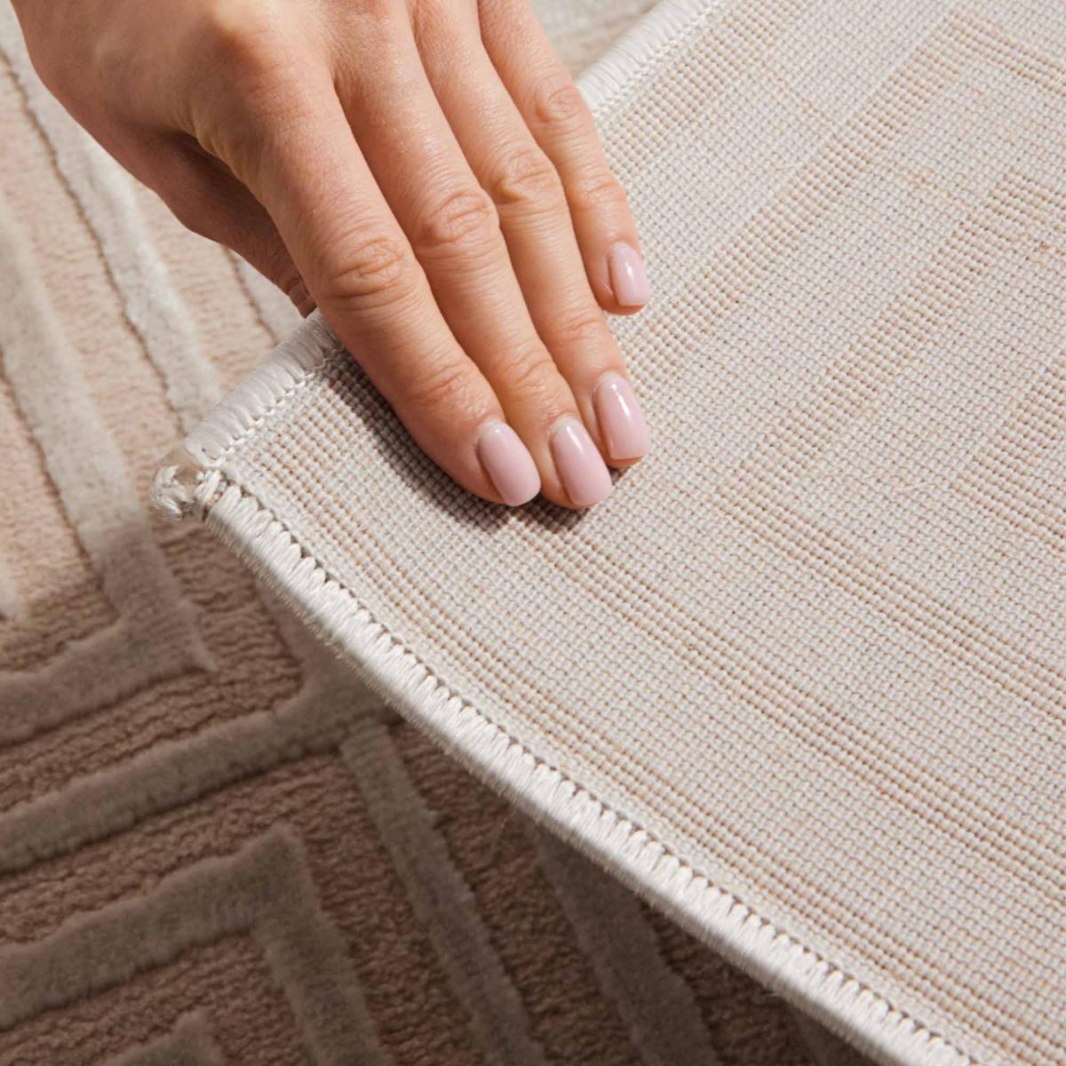 Tapis salon, motif géométrique relief, taur, chaleureux