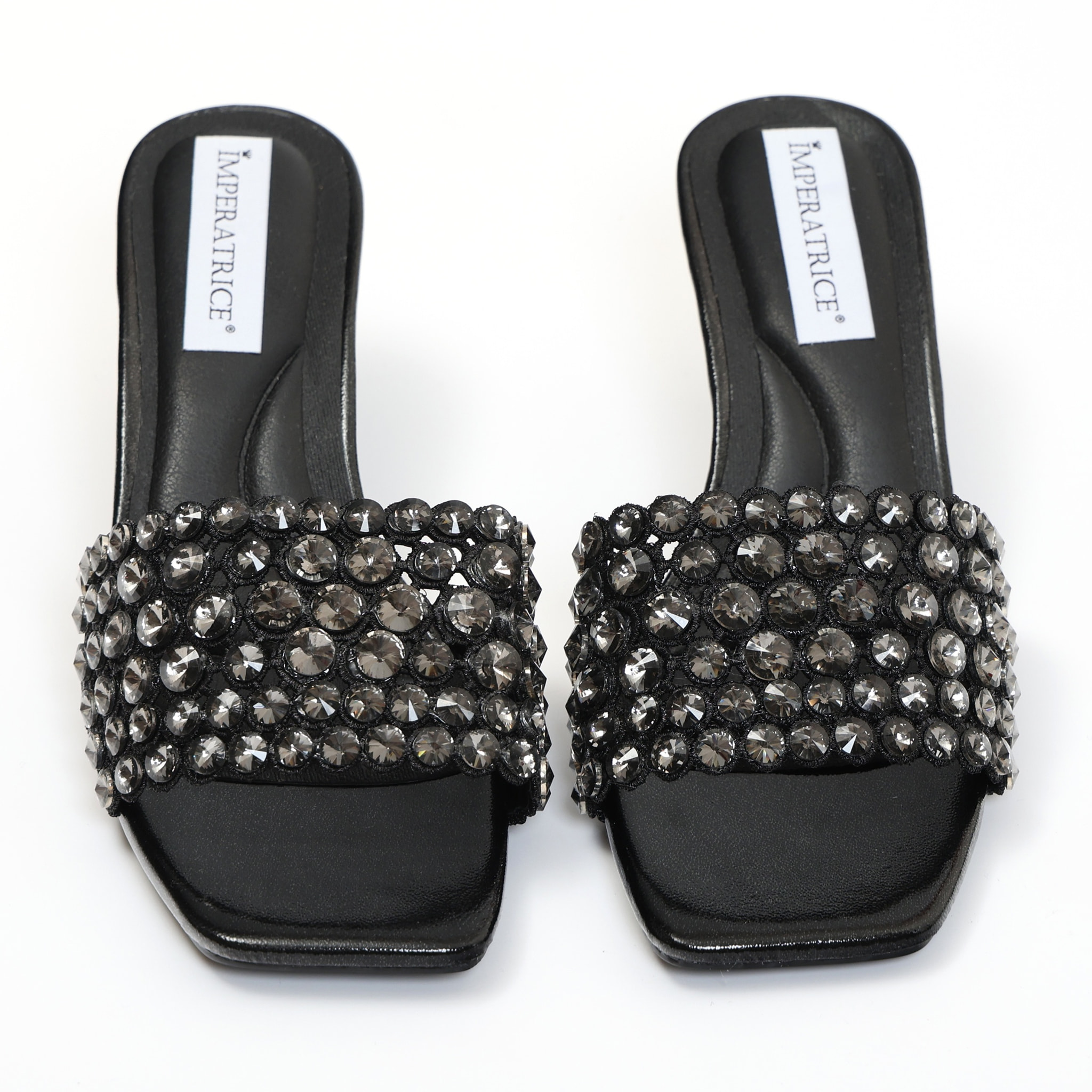 Sandali in simil pelle con tacco a rocchetto e fascia gioiello