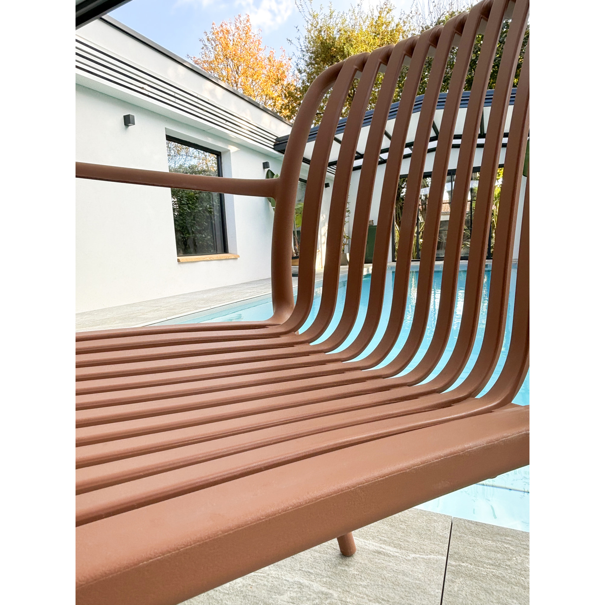 TIAGO - Fauteuil de jardin empilable en Polypropylène terracotta