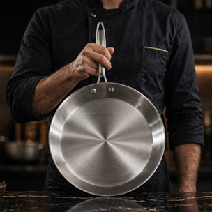 Crêpière acier inoxydable 28cm - fait en France - tous feux TRIPLY