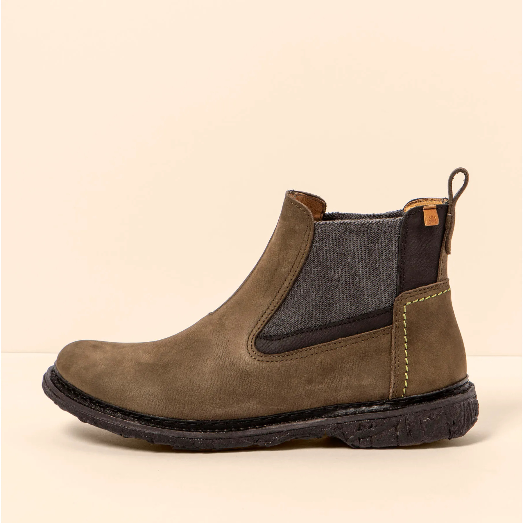 Botines N5475 PLEASANT FOREST-BLACK/ ANGKOR color Forest-black